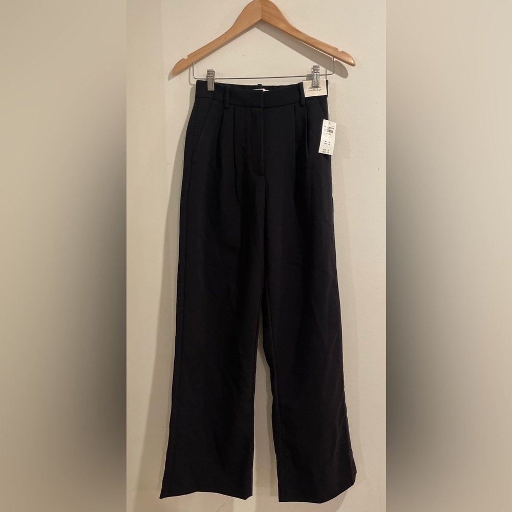 A&F Sloane Tailored Wide Leg Pant
